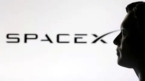 epi_1014837565_REUTERSFOTO_2026-05-22T145927Z 377460956 RC2TFCANOIH0 RTRMADP 3 SPACEX-IPO-LOCKUP.JPG_FILE PHOTO_ SpaceX t
