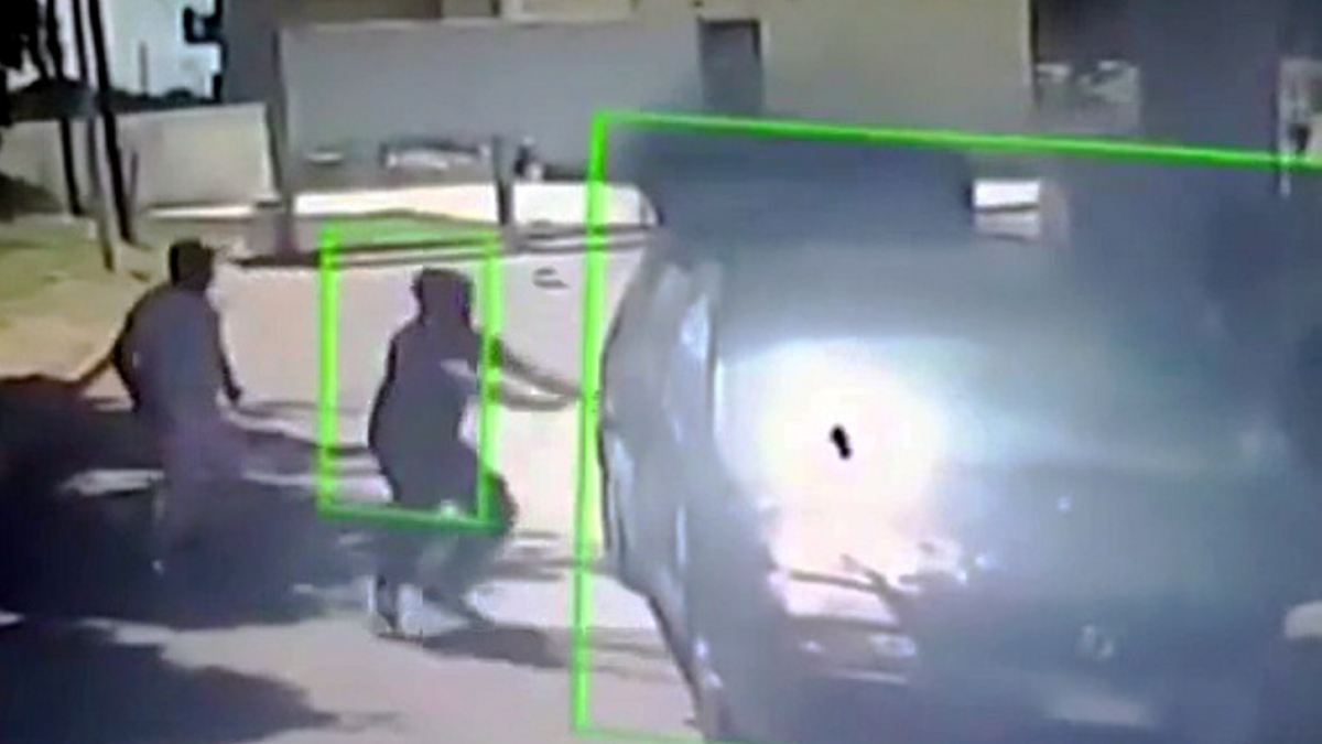 Vierfach-Mord in Italien: Männer verbrennen Erntearbeiter bei lebendigem ...