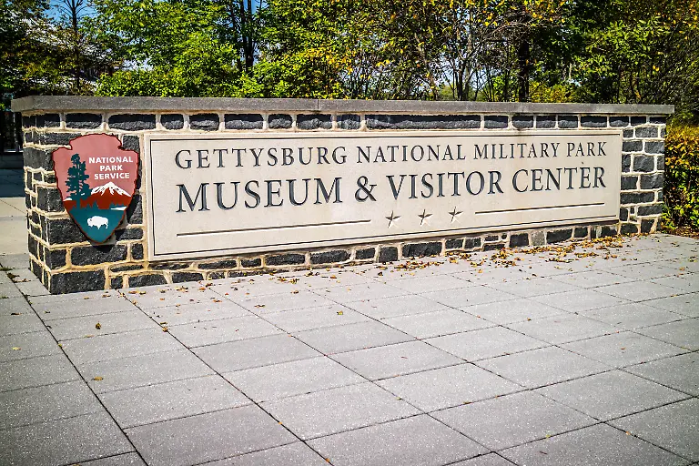 Gettysburg-National-Military-Park-PA-USA-Sept-19-2018-A-welcoming-signboard-at-the-entry-point-of-the-park