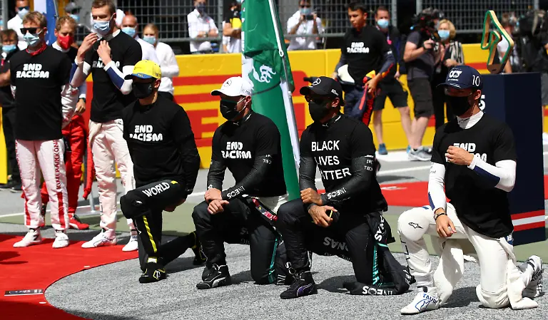 2020-07-12T000000Z-1387520735-RC2PRH9Y34OX-RTRMADP-3-MOTOR-F1-STYRIA