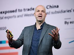 Marcel Fratzscher Oekonom Politikberater Und Praesident Des Deutschen Instituts Fuer Wirtschaftsforschung DIW Spricht Auf Der Digitalmesse Republica