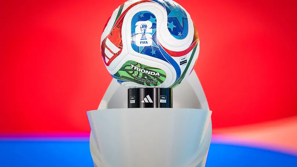 In-wenigen-Tagen-beginnt-die-Fussball-WM-in-den-USA-Mexiko-und-Kanada-Die-Verbraucherzentrale-warnt-vor-vermeintlichen-Schnaeppchen-bei-Tickets-Reisen-und-Fanartikeln-im-Internet