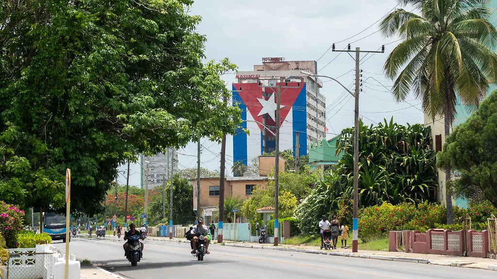 MATANZAS-CUBA-MAY-31-People-struggle-with-daily-life-in-Matanzas-one-of-the-most-affected-cities-in-Cuba-by-recurring-blackouts-and-water-shortages-as-seen-in-Matanzas-Cuba-on-May-31-2026-The-Antonio-Guiteras-power-plant-a-key-facility-in-the-national-grid-has-repeatedly-experienced-outages-and-technical-failures-contributing-to-widespread-electricity-disruptions-across-the-country