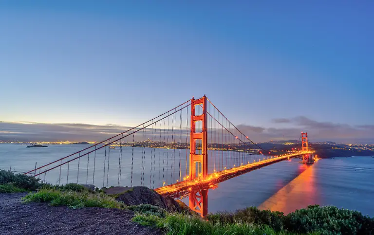 Die-Golden-Gate-Bridge-in-San-Francisco-in-der-Daemmerung