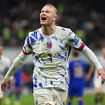 Italy-vs-Norway-Uefa-World-Cup-2026-Qualifiers-Italy-Milan-2025-11-16-Erling-Haaland-Norway-scores-and-celebrates-the-3-1-goal-at-79-during-soccer-game-Italy-vs-Norway-Uefa-World-Cup-2026-Qualifiers-Europe-Group-I-at-San-Siro-stadium-Milan-Lombardy-Italy-Copyright-xFabrizioxAndreaxBertanix