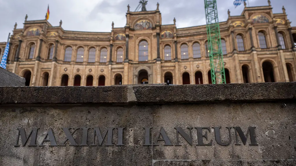 Die-Abgeordneten-des-bayerischen-Landtags-bekommen-ab-Juli-mehr-Geld