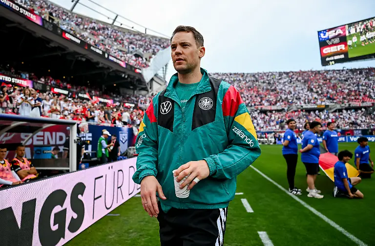Manuel-Neuer-of-Germany-reacts-GES-Fussball-Freundschaftsspiel-USA-Deutschland-06-06