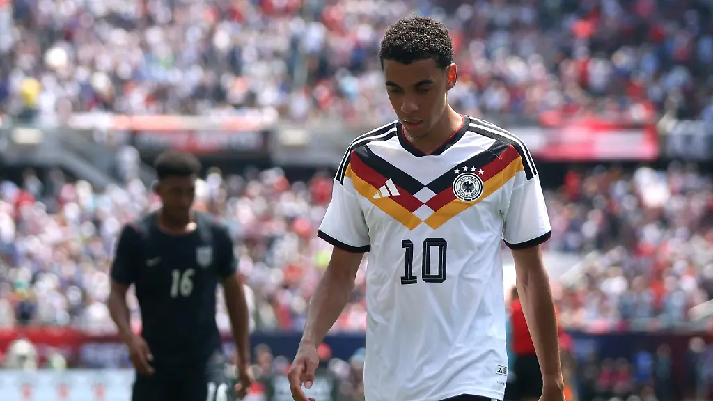 Soccer-Football-International-Friendly-United-States-v-Germany-Soldier-Field-Chicago-Illinois-U-S