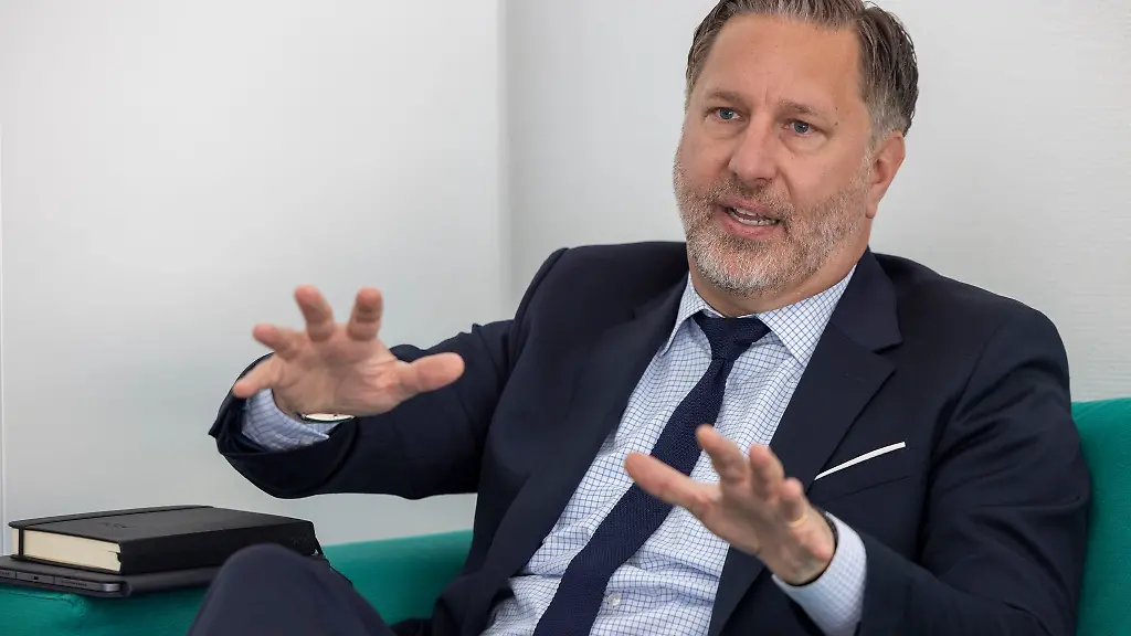 Nach-den-Worten-von-LKA-Praesident-Muth-prueft-eine-Software-ob-Bagatelldelikte-womoeglich-zu-einer-Tatserie-gehoeren