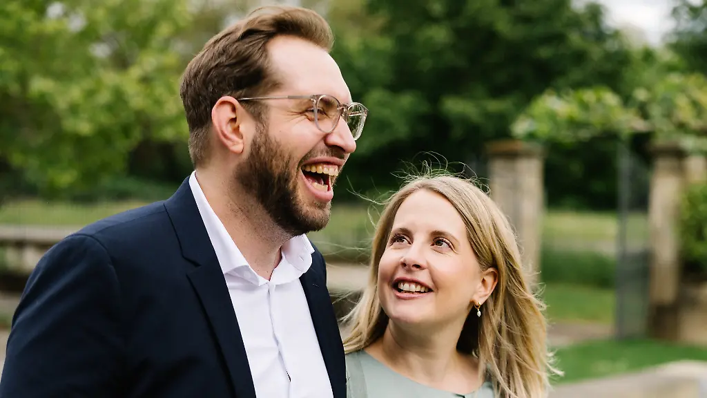 Bauministerin-Verena-Hubertz-SPD-hat-bereits-Mitte-Mai-2026-ihren-Partner-auf-einem-Weingut-geheiratet