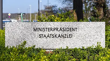 519906398