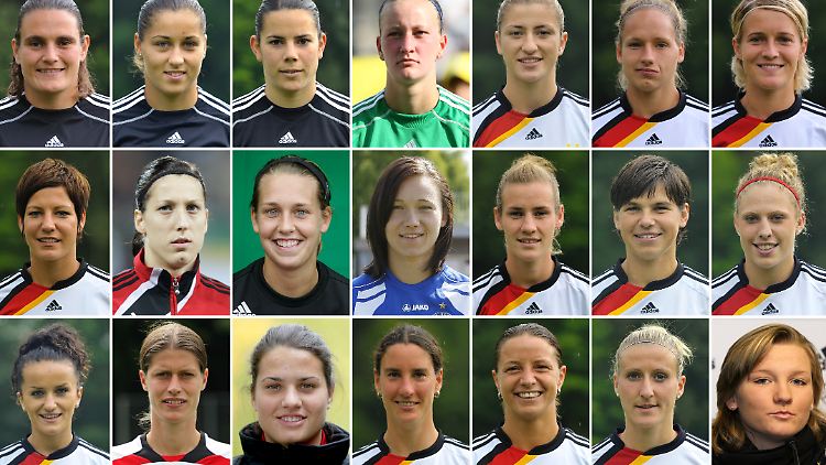 Deutschlands Fußballerinnen - etwa so könnten die Panini-Bilder auch aussehen.