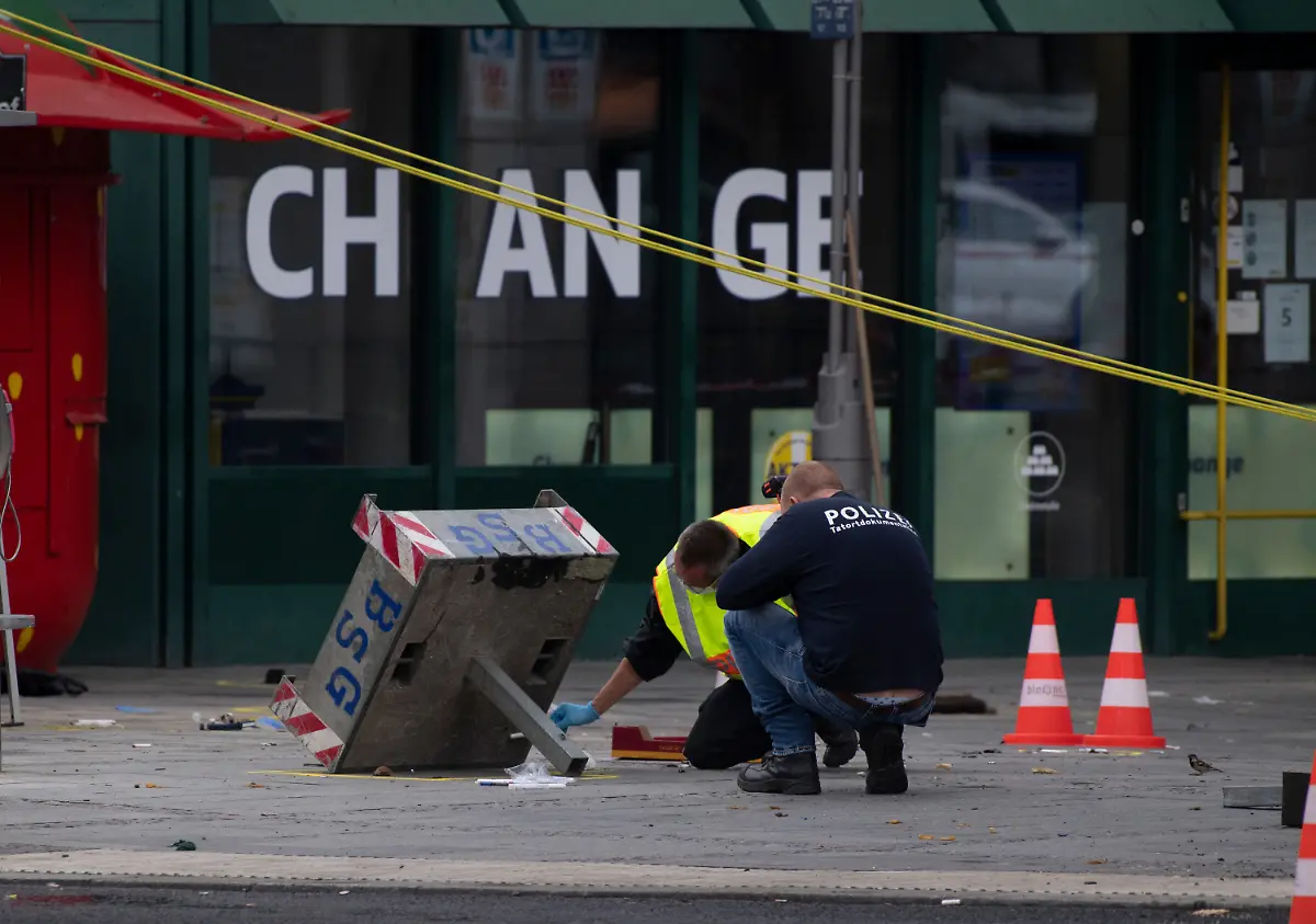 254233bb41bb3900846b28133759f5b1