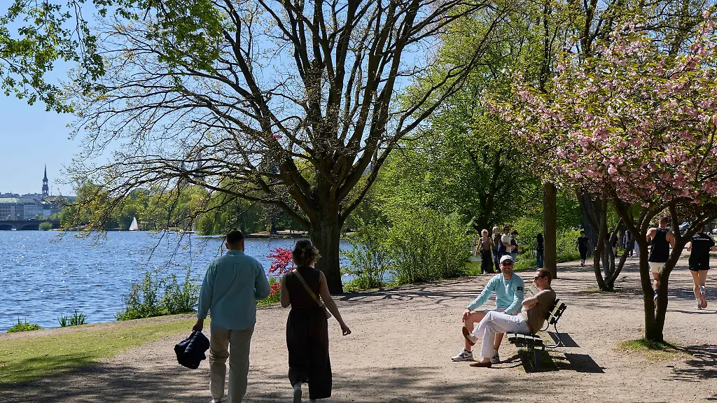 Auf-einen-schoenen-Montag-folgen-in-Hamburg-und-Schleswig-Holstein-wieder-regnerische-Tage