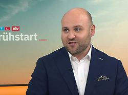 AfD'ler posiert mit Gazprom-Chef: Frohnmaier kann an seiner 