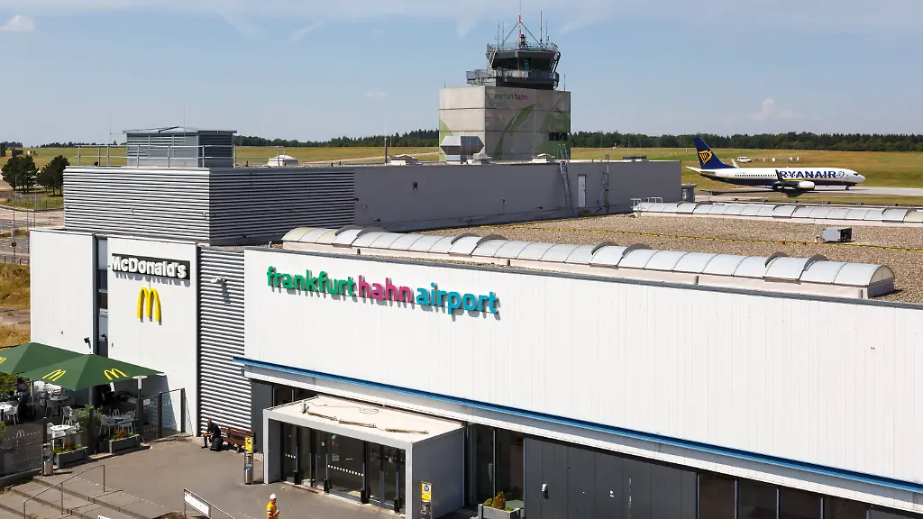 f55e20cf3a33965bac1522da46ab650e