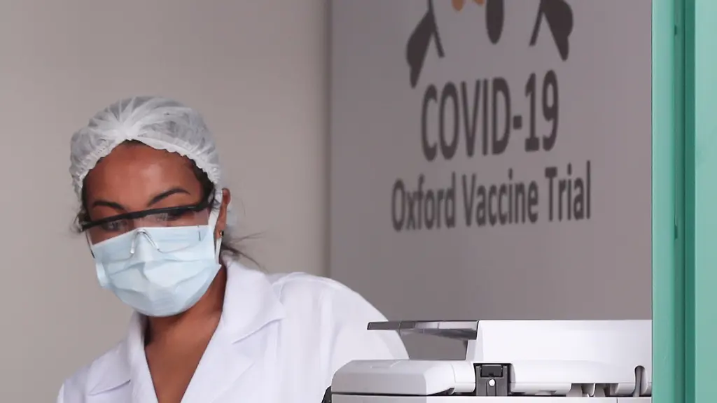 2020-07-20T135402Z-1742809803-RC21XH994KVN-RTRMADP-3-HEALTH-CORONAVIRUS-OXFORD-VACCINE
