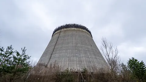 589223861