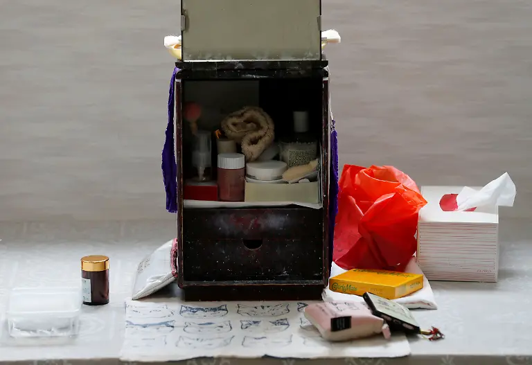 2020-07-16T060426Z-350093127-RC26UH9T8Z0I-RTRMADP-3-HEALTH-CORONAVIRUS-JAPAN-GEISHA