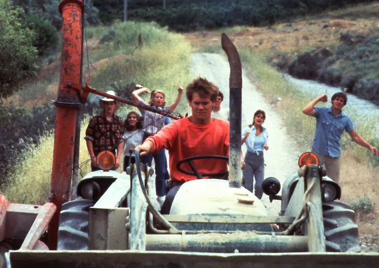 Footloose-FOOTLOSE-USA-1984-Regie-Herbert-Ross-KEVIN-BACON-Stichwort-Traktor-UnitedArchives00008337