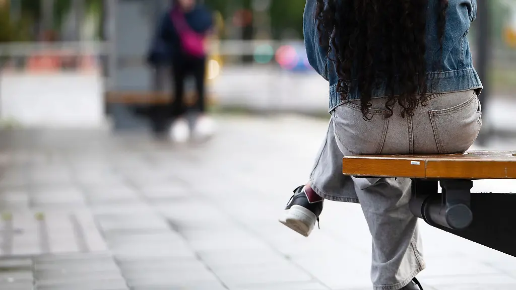 Krisen-verstaerken-Unsicherheiten-oft-noch-besonders-in-sensiblen-Uebergangsphasen-in-denen-sich-junge-Erwachsene-oft-befinden