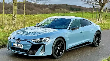 Audi vorn
