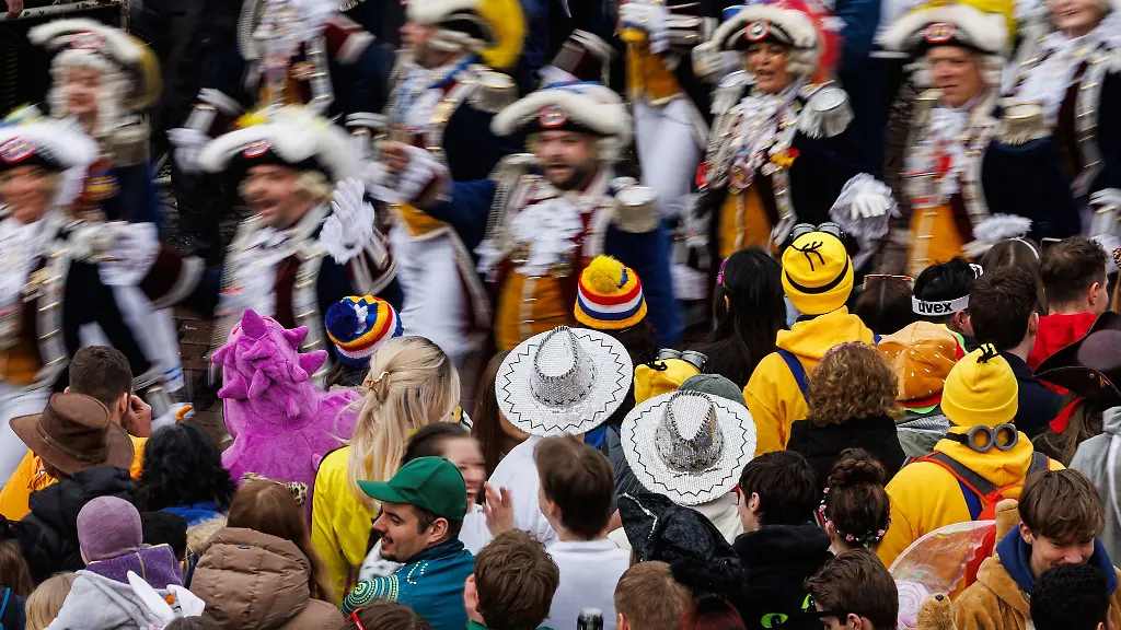 Mainz-gilt-auch-wegen-der-Fastnacht-als-eine-Hochburg-des-Frohsinns