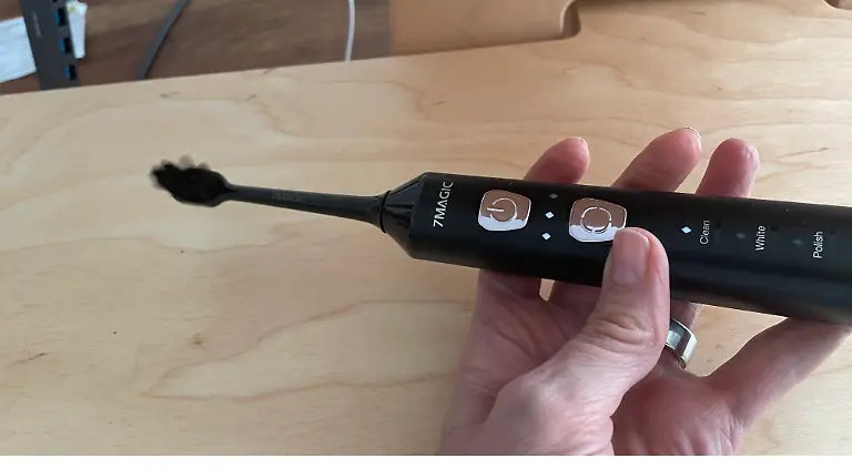 Test Schallzahnbürsten 7Magic Modi klein