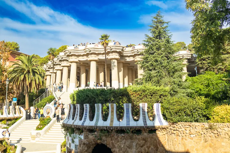 fairy-house-tower-in-the-park-Guel-in-Barcelona