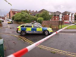 Blutige Szenen auf Video: Brutale Messerattacke in Belfast e