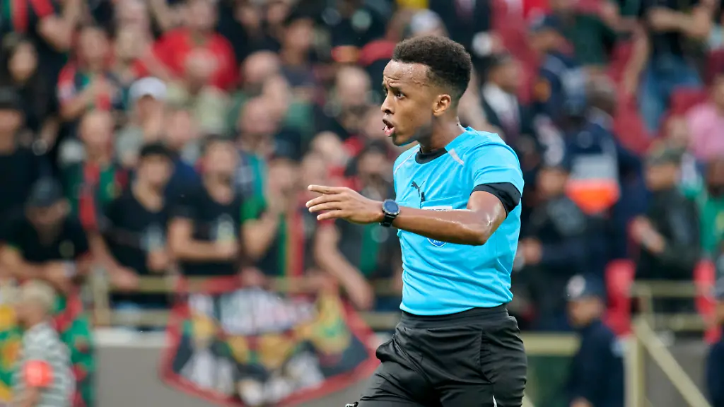 Referee-Omar-Artan-SOM-during-the-TotalEnergies-CAF-Champions-League-2025-26-Final-2nd-Leg-match-between-AS-FAR-Morroco-and-Mamelodi-Sundowns-South-Africa-at-Prince-Moulay-Abdallah-Stadium-in-Rabat-Morocco-on-May-24-2026-Photo-by-Andrew-Surma-SIPA-USA