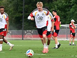DFB-Team ist "Heimat": Woltemade schwärmt vom "talentierten 