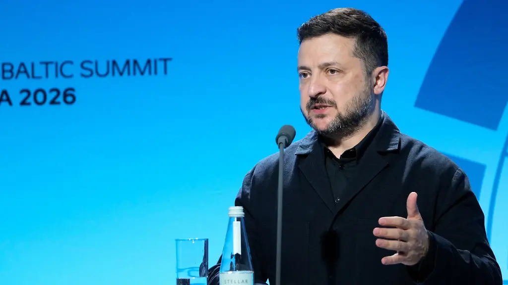 Ukraine-s-President-Volodymyr-Zelenskiy-attends-a-press-conference-during-the-Nordic-Baltic-cooperation-NB8-Prime-Ministers-meeting-in-Tallinn-Estonia-June-9-2026