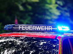 Bei Einsatzfahrt geblitzt: Gericht kippt Bußgeld f