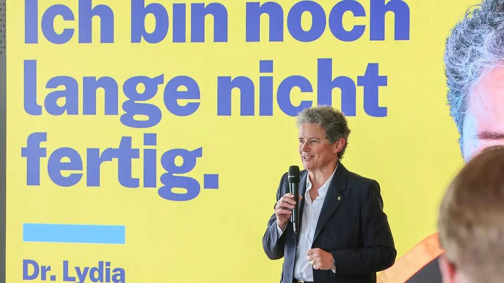 Viele-Menschen-seien-unzufrieden-und-wuenschten-sich-Veraenderungen-sagte-Spitzenkandidatin-Lydia-Hueskens-bei-der-Vorstellung-der-Kampagne