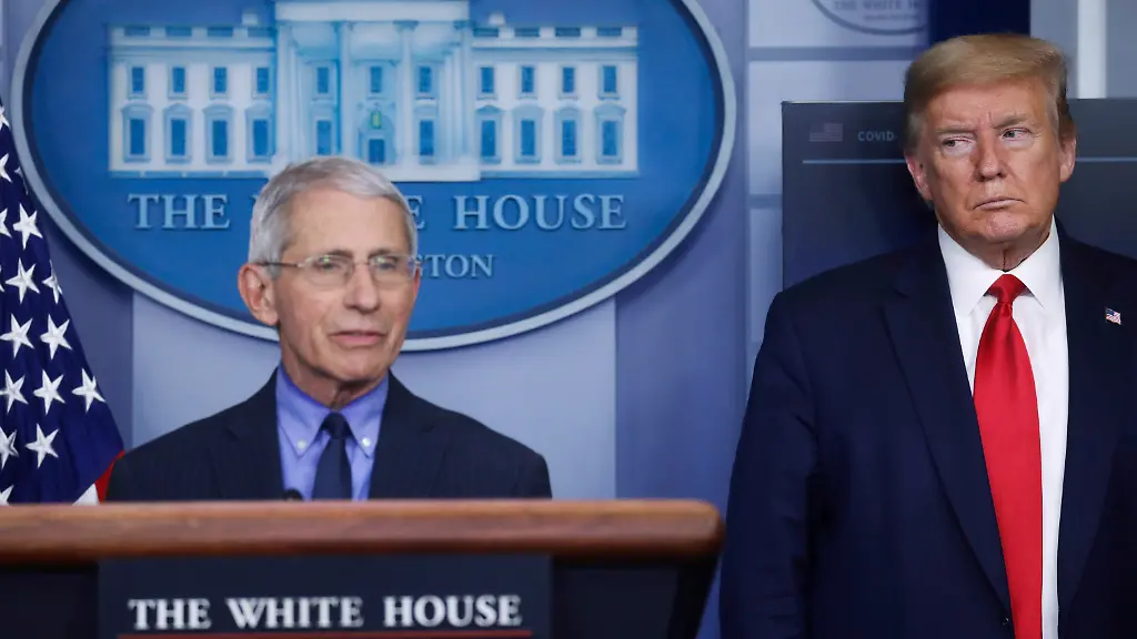 2020-04-18T002201Z-524834615-RC2O6G967OOB-RTRMADP-3-HEALTH-CORONAVIRUS-USA