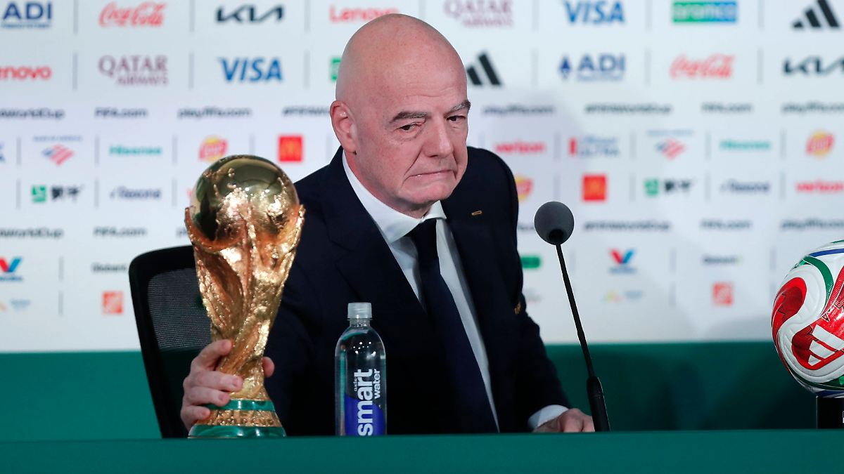USA sehen Terrorismus-Gefahr: Wütender Iran wirft FIFA-Boss Infantino massiven Wortbruch vor