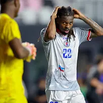 FT-LAUDERDALE-FL-JUNE-2-Haiti-defender-Jean-KA-vin-Duverne-22-looks-on-during-the-International-Friendly-Laenderspiel-Nationalmannschaft-game-between-Haiti-and-New-Zealand-at-Chase-Stadium-on-June-2-2026-in-Fort-Lauderdale-Florida