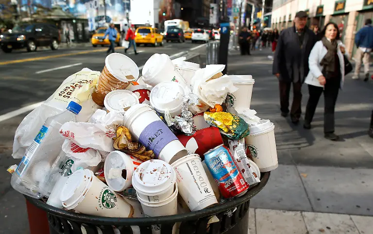 2012-11-22T000000Z-808406938-GM1E8BN065501-RTRMADP-3-USA