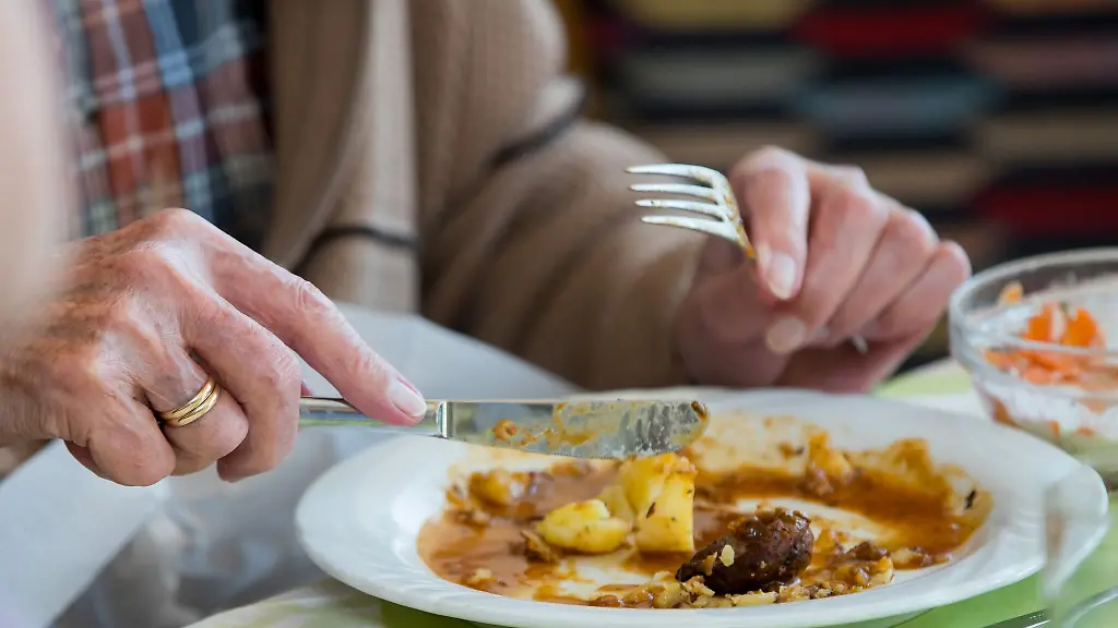 Das-Projekt-soll-aermeren-alten-Menschen-ein-warmes-Mittagessen-ermoeglichen