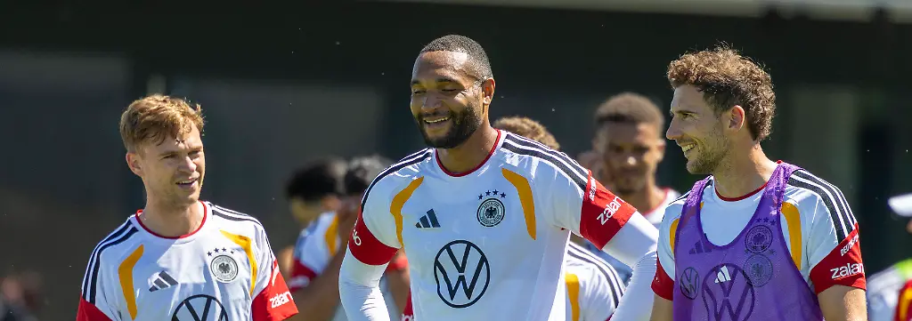 v-l-n-r-Joshua-Kimmich-Jonathan-Tah-und-Leon-Goretzka-waehrend-des-Trainings-im-Home-Ground-Herzogenaurach-bei-der-WM-Vorbereitung-Herzogenaurach-Deutschland-am-28-Mai-2026-during-training-at-the-Home-Ground-Herzogenaurach-during-World-Cup-preparation-Herzogenaurach-Germany-on-May-28-2026