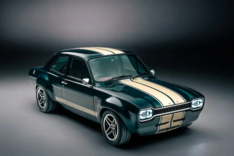 Boreham-Motorworks_Ford-Escort-Mk1-RS_Exterior_05-scaled