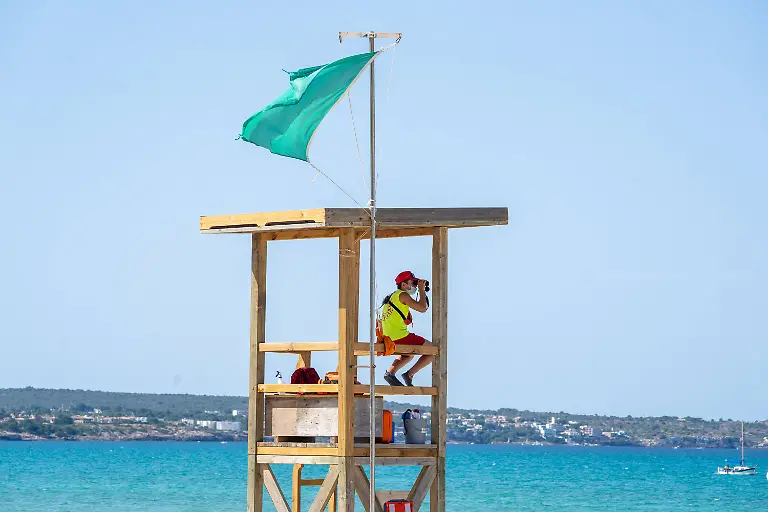 30f72a18065be10818bf6029de3cc024