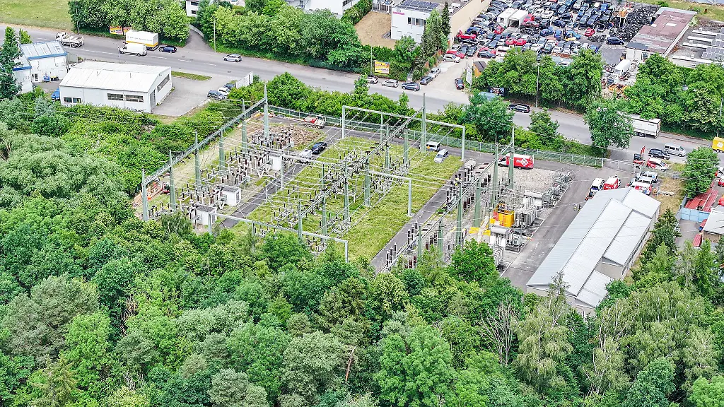 Videoaufzeichnungen-werden-nach-der-Attacke-auf-das-Stromnetz-ausgewertet