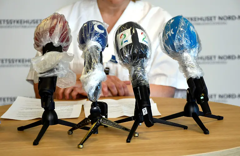 2020-04-21T000000Z-2142567911-RC259G9JI1GM-RTRMADP-3-HEALTH-CORONAVIRUS-NORWAY