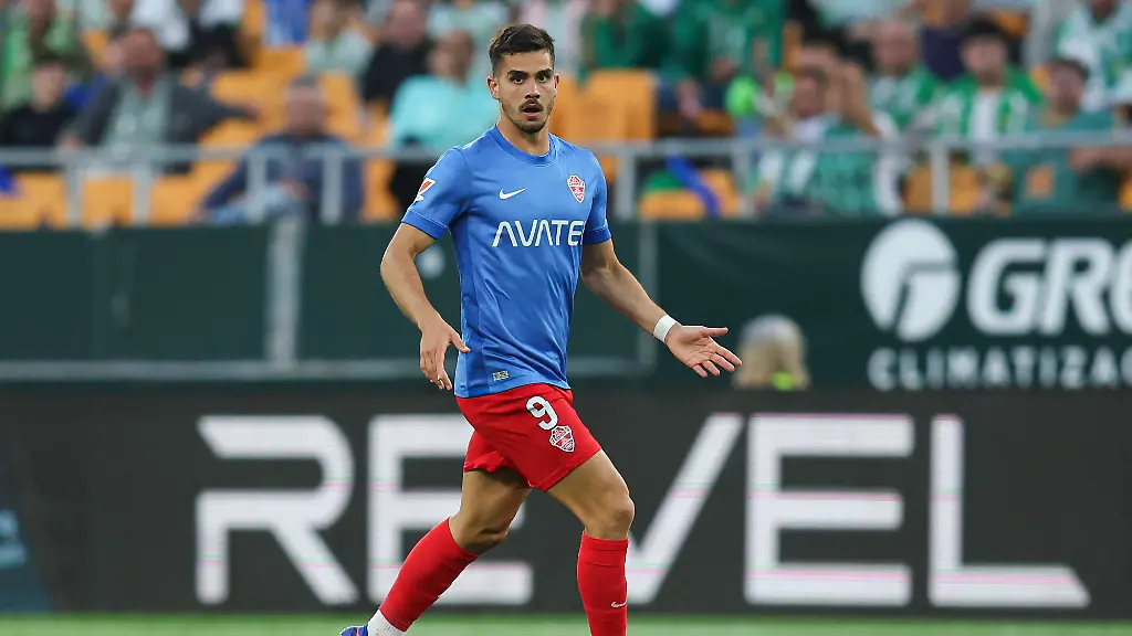 Andre-Silva