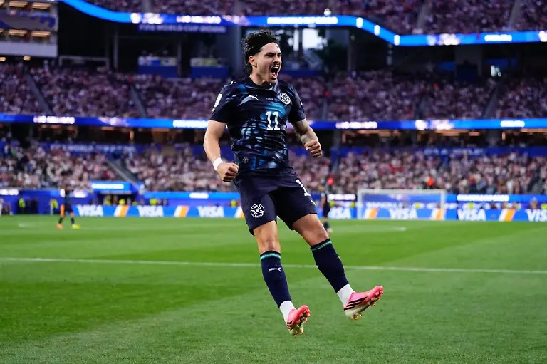 USA-v-Paraguay-Group-D-FIFA-World-Cup-WM-Weltmeisterschaft-Fussball-2026-Mauricio-of-Paraguay-celebrates-a-goal-during-the-FIFA-World-Cup-2026-Group-D-match-between-USA-and-Paraguay-at-Los-Angeles-Stadium-on-June-12-2026-in-Los-Angeles-California-Los-Angeles-California-United-States-PUBLICATIONxNOTxINxFRA-Copyright-xJosexBretonx-originalFilename-bretonhernandez-usavpara260612-np9vA