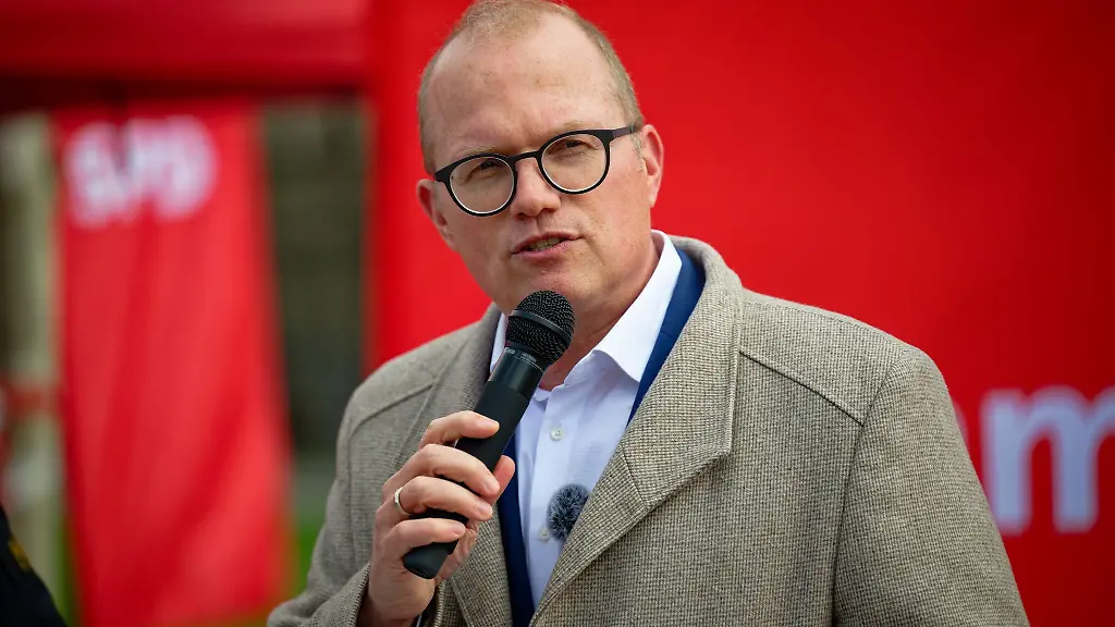 Jochen-Ott-soll-als-Spitzenkandidat-die-NRW-SPD-aus-der-Krise-fuehren