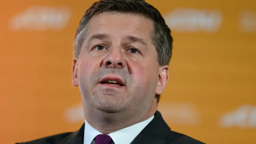 Wir-muessen-schlanker-werden-effektiver-schneller-werden-sagte-Schulze-mit-Blick-auf-eine-Verwaltungsreform