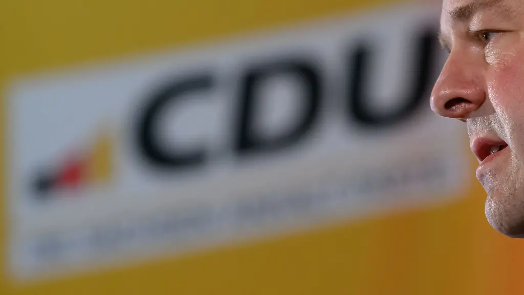 Wir-muessen-schlanker-werden-effektiver-schneller-werden-sagte-Schulze-mit-Blick-auf-eine-Verwaltungsreform